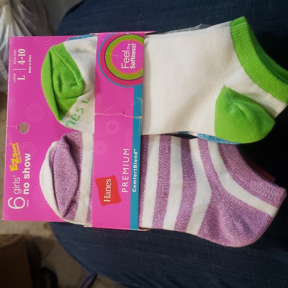 Girls No Show Socks Size Large 4-10